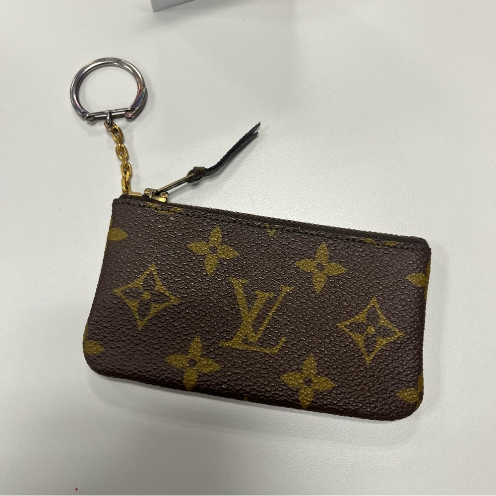 Louis Vuitton Vintage 1970’s Small Monogram Key Cles Ring Coin Pouch FRANCE